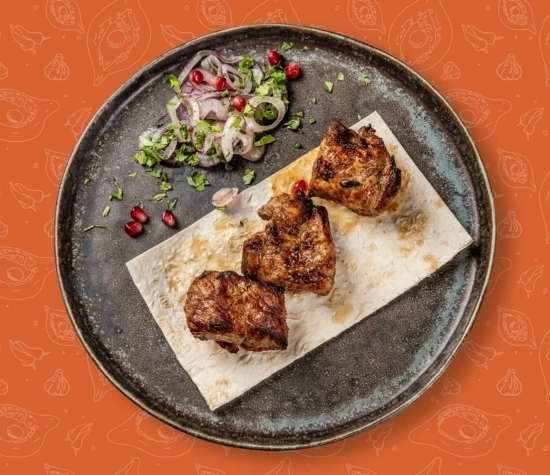 Шашлик з свинної шиї