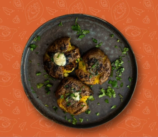 Бульба на мангалі