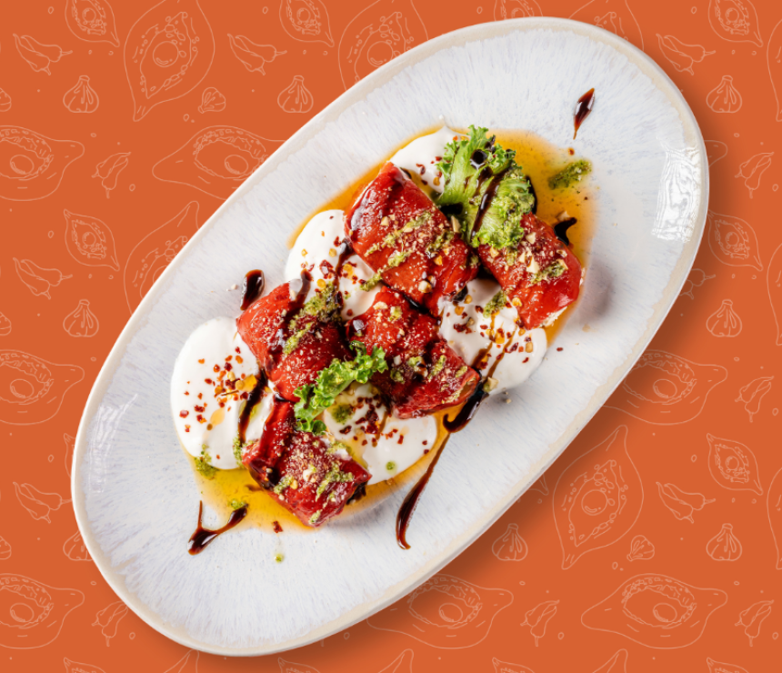 Rolls made of roasted pepper in labneh (Copy)